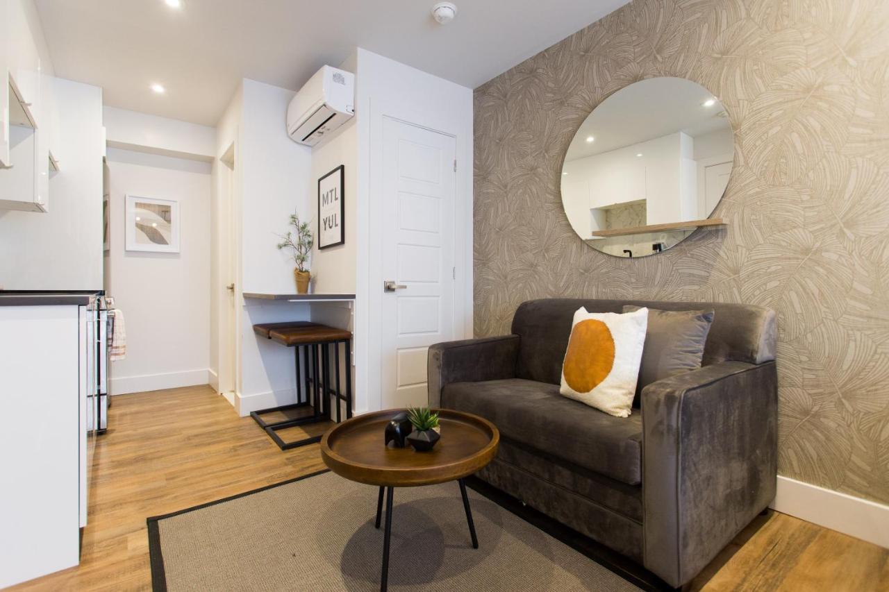 Blue Oasis Studio With Full Kitchen And Bath By Den Stays Montreal Exterior photo